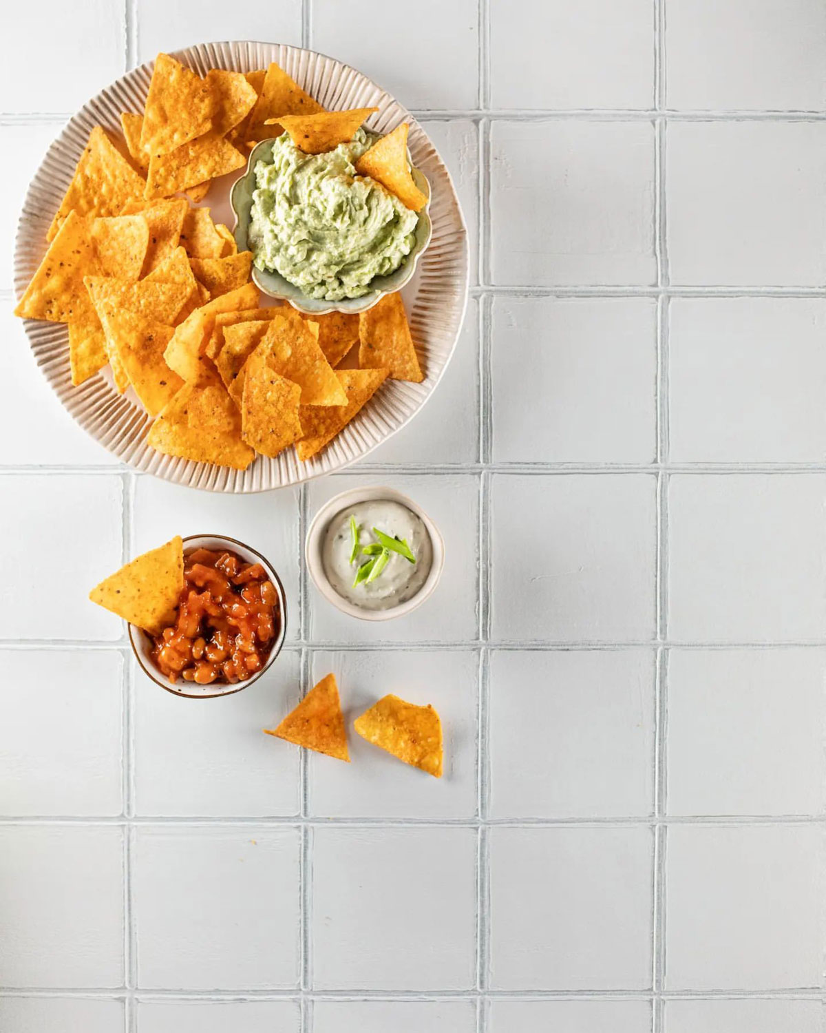 White little tiles - Image 3